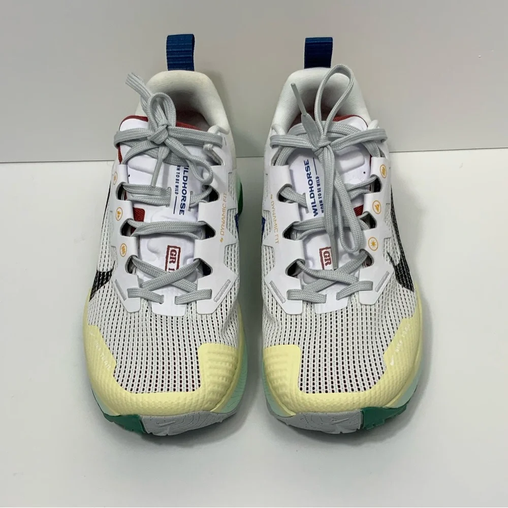 Nike Women's Snikers Sz 7.5 React Wildhorse Trail Hiking Running Shoe DR2689 101 - Picture 7 of 16